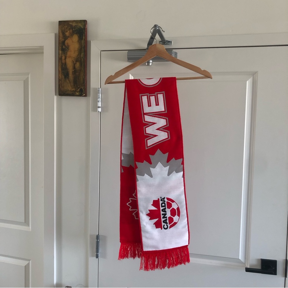 Canada scarf